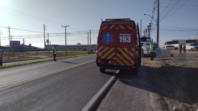 Morro da Fumaça: duas pessoas morrem após colisão entre moto e carreta na SC-443