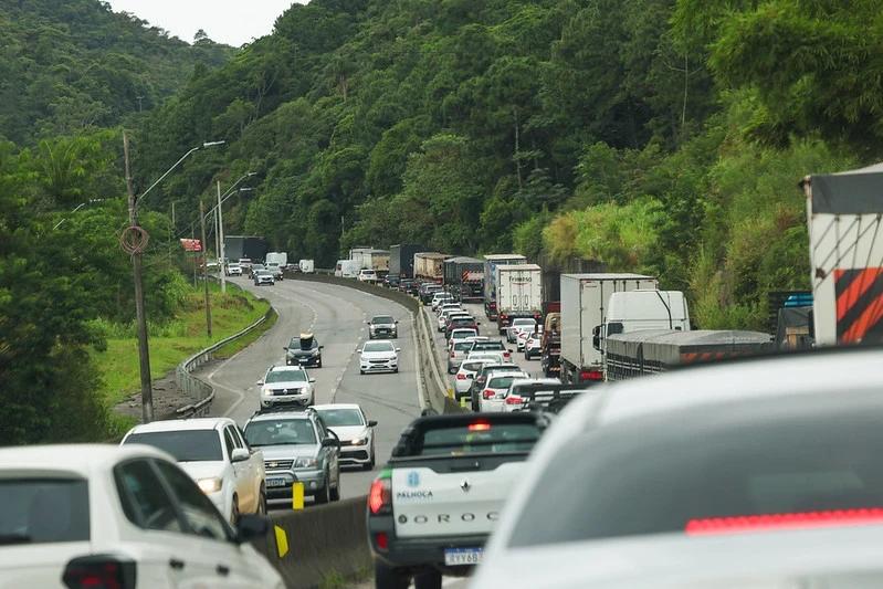 Entidades empresariais apelam por solução para o trânsito no Morro dos Cavalos