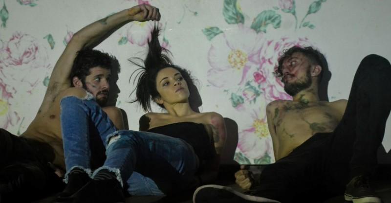 Grupo (E)xperiência Subterrânea apresenta espetáculo sobre sexualidade