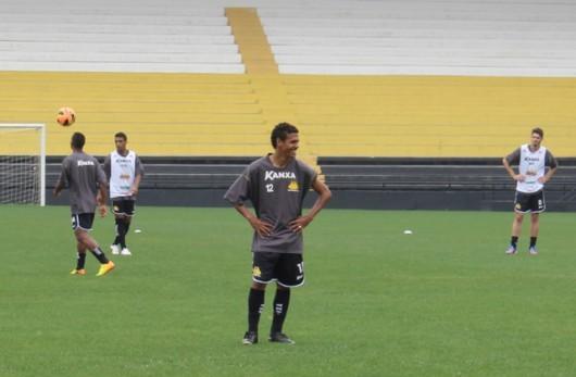 Com Fabinho entre os titulares, Tigre está pronto para enfrentar o Inter