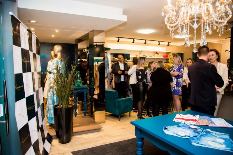 De portas abertas, Apoema Store inaugura em Orleans
