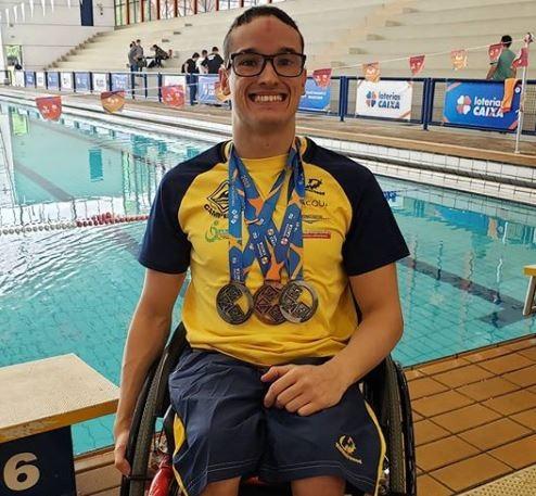 Criciumense conquista três medalhas no circuito regional Rio-Sul de natação 