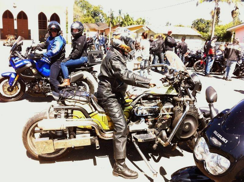 VÍDEO: Moto Veneza atrai mais de 1.500 pilotos do sul do país