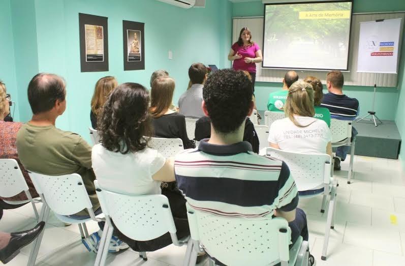 Nova Acrópole encerra ciclo de palestras