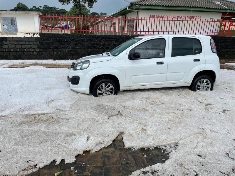 Santa Catarina: imagens mostram granizo acumulado após temporal em cidades da região serrana