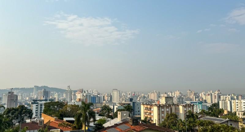 Após frio intenso e geada em Criciúma, fim de semana será de sol e com temperaturas em elevação 