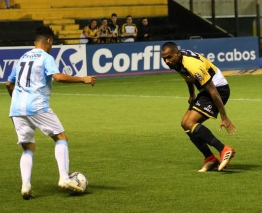 Adversário do Tigre, Londrina obtém liminar para impedir DAZN de transmitir seus jogos em casa