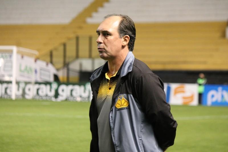Paulo Baier grava vídeo para torcida carvoeira, agradece oportunidade e afirma: ‘vida que segue’ 