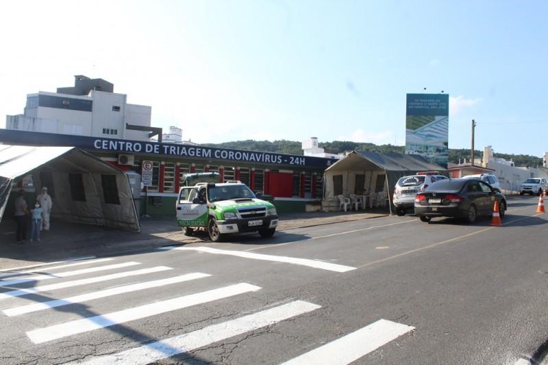 É fake que o Centro de Triagem ao lado do HSJ foi desmontado por falta de pacientes