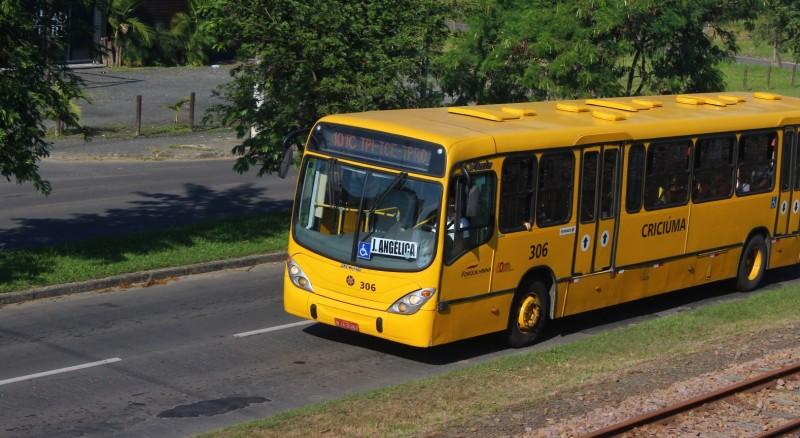 Confira a tabela do amarelinho para o ponto do Jardim Angélica
