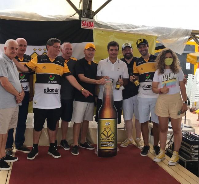 Futebol, torcida, amigos e o lançamento da cerveja do Criciúma; veja fotos 
