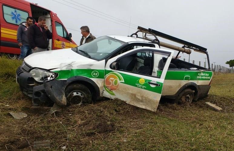 Automóvel da Cooperaliança se envolve em acidente
