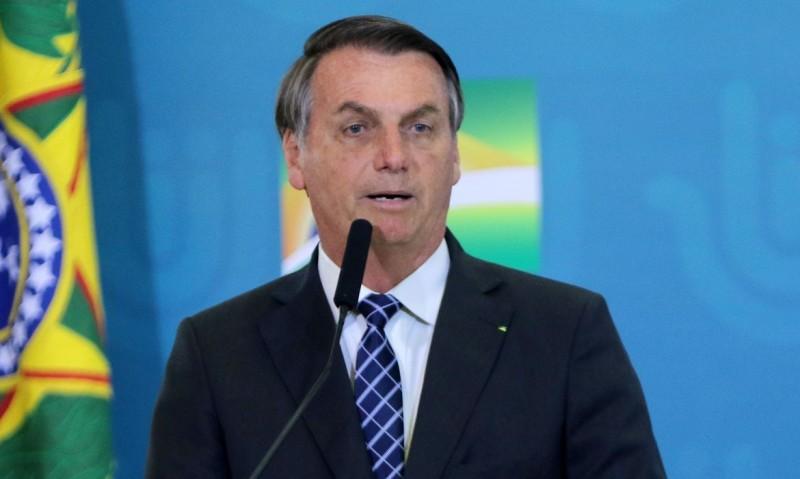 Governo vai manter o Bolsa Família, diz presidente Bolsonaro