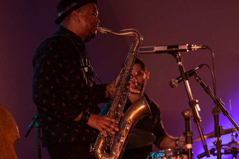 Criciúma recebe concerto gratuito de jazz em homenagem ao saxofonista John Coltrane