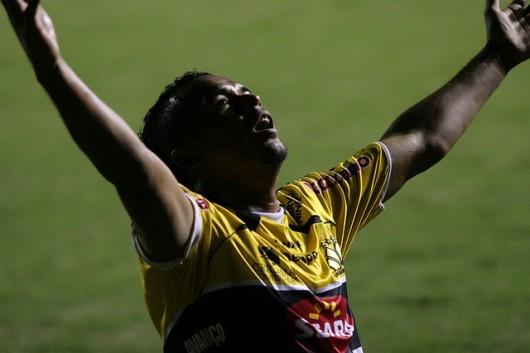 Treinos do Tigre focados na partida contra o Goiás