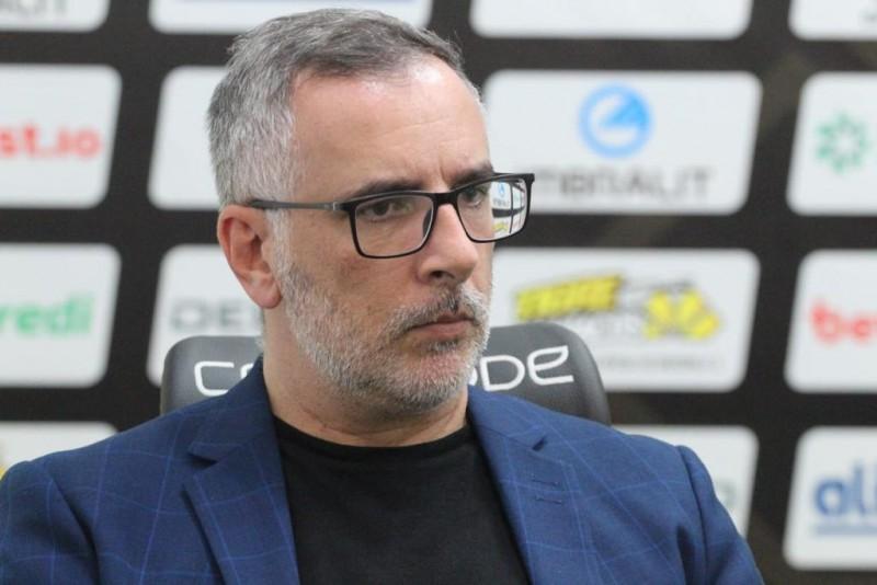 Juliano Camargo não confirma a saída de Marquinhos Gabriel: 'não queremos perder o jogador'