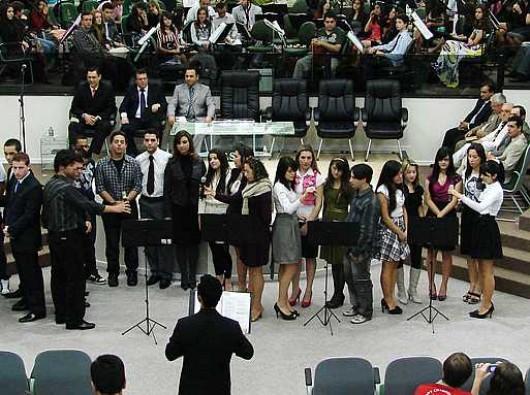 Canto gospel celebra 20 anos