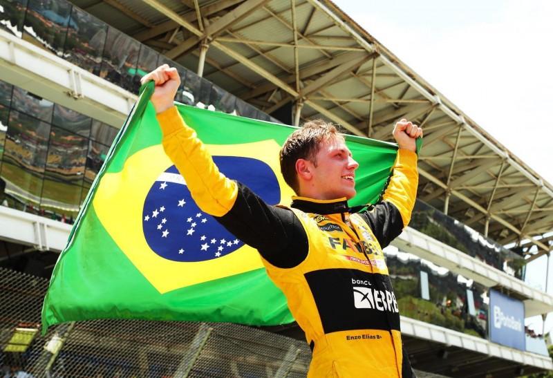 Piloto da Equipe Farben vai ao pódio e se sagra campeão da Porsche Carrera Cup em 2022