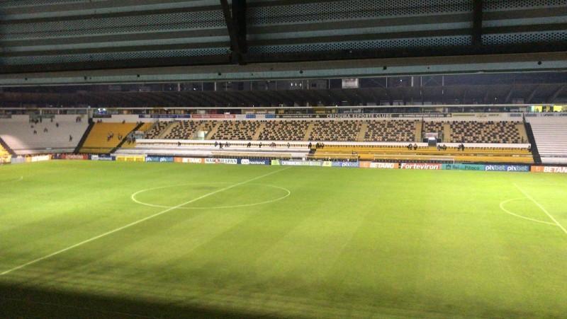 Vai torcer? Majestoso terá telão, bares abertos e pré-jogo com música ao vivo neste sábado