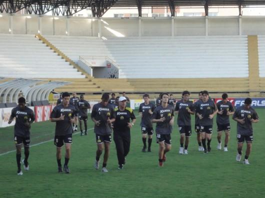  Líder da Série B inicia os preparativos para enfrentar o Guará 