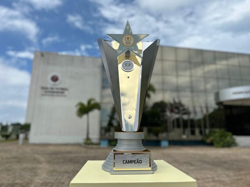 Homenagem ao Velho Lobo: vencedor da Recopa Catarinense receberá o troféu Zagallo