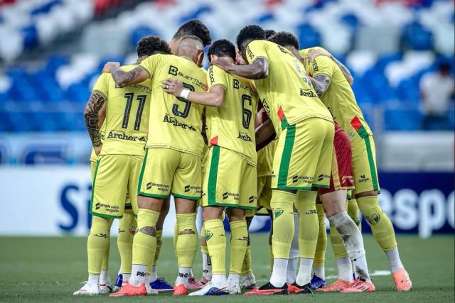 Em busca do acesso, Brusque inicia segunda fase da Série C com vitória fora de casa