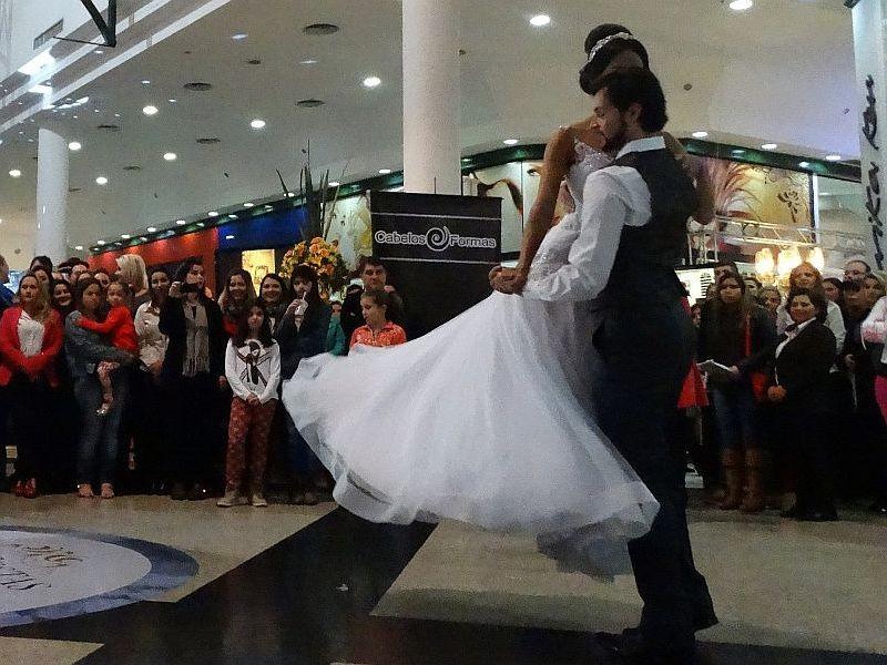 Criciúma Shopping em clima de casórios com ExpoFestas