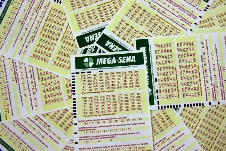 Cinco apostas catarinenses acertam a quina na Mega-Sena de R$ 105 milhões