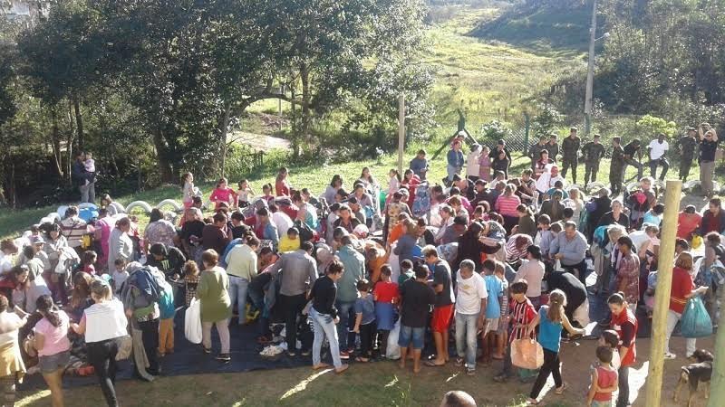 Mais de 400 famílias são beneficiadas na segunda entrega da Campanha do Agasalho