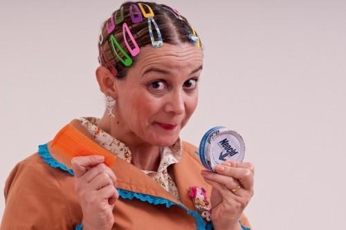 Dona Maricotinha é atração no Farol Shopping