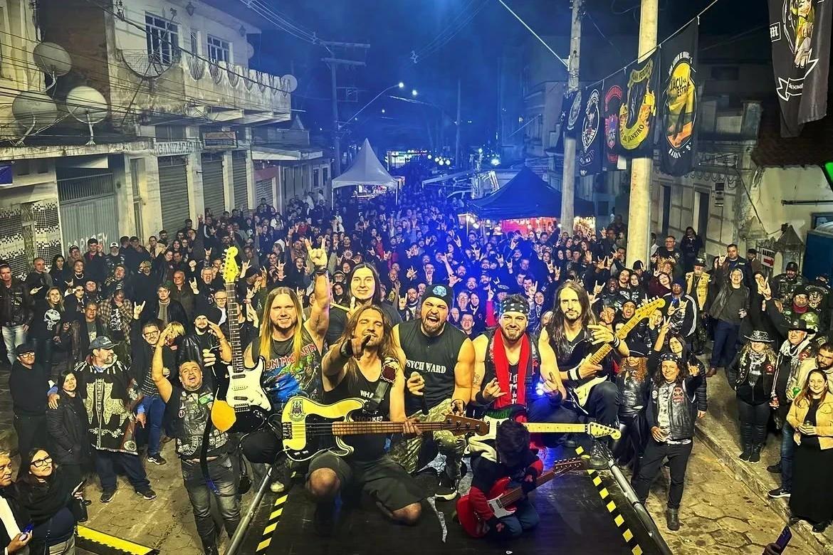 Teatro Elias Angeloni: espetáculo em tributo ao Iron Maiden é adiado em Criciúma