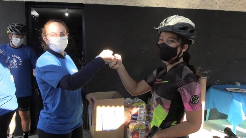 Secretaria de Assistência Social de Içara recebe doações arrecadas no Pedal Solidário