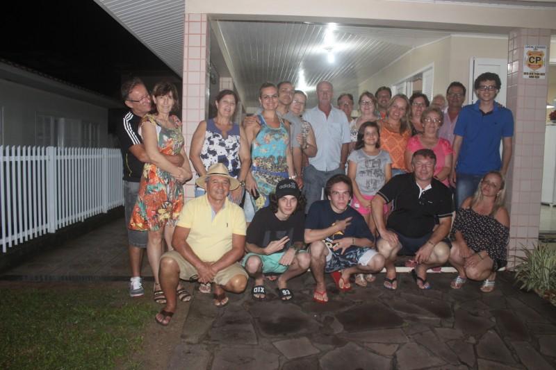 Amigos da Rua Luiz Tiscoski do  Balneário Rincão em Festa