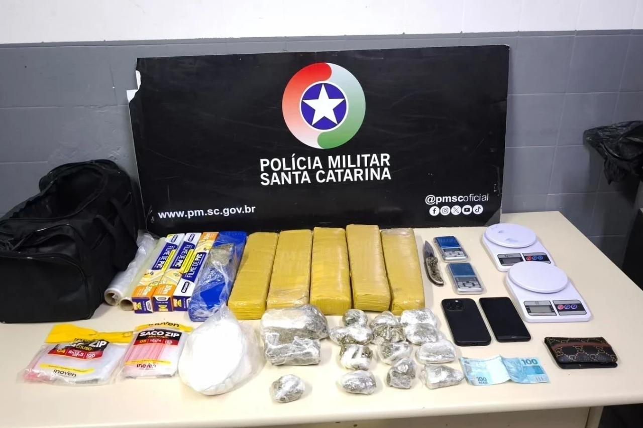 PM prende dois homens com mais de seis quilos de maconha em Criciúma