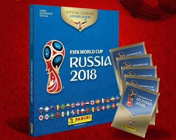 Encontro de colecionadores com troca de figurinhas da Copa
