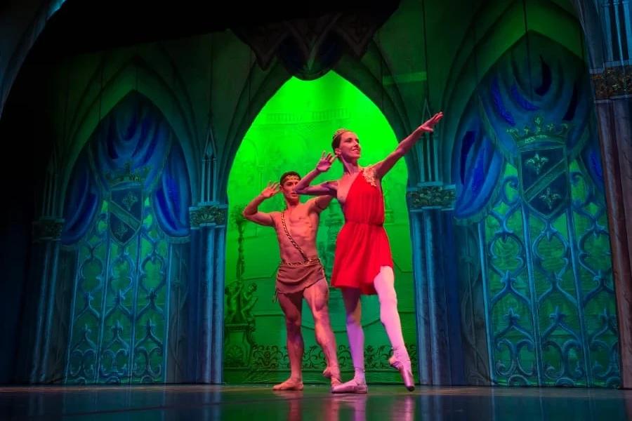 Teatro Elias Angeloni recebe espetáculo de dança em Criciúma
