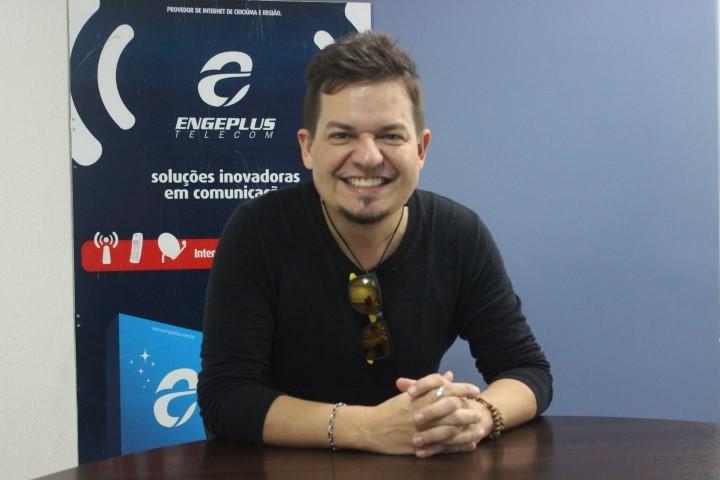 Pedro Araújo grava clipe em Criciúma nesta quinta-feira