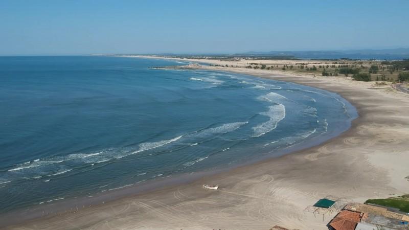 Praias de Laguna e Jaguaruna serão divulgadas no evento 'Gigantes de Nazaré'