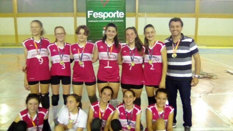 Colégio Sagrada Família passa invicto por etapa dos Jogos Escolares de SC