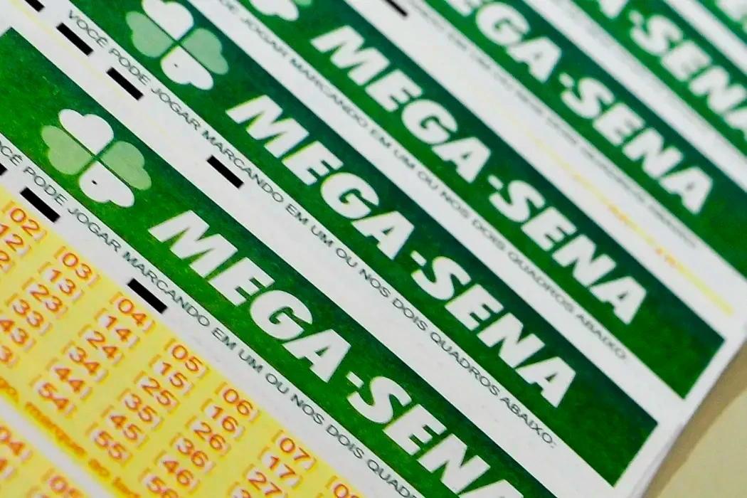 Mega-Sena sorteia prêmio acumulado de R$ 45 milhões neste sábado