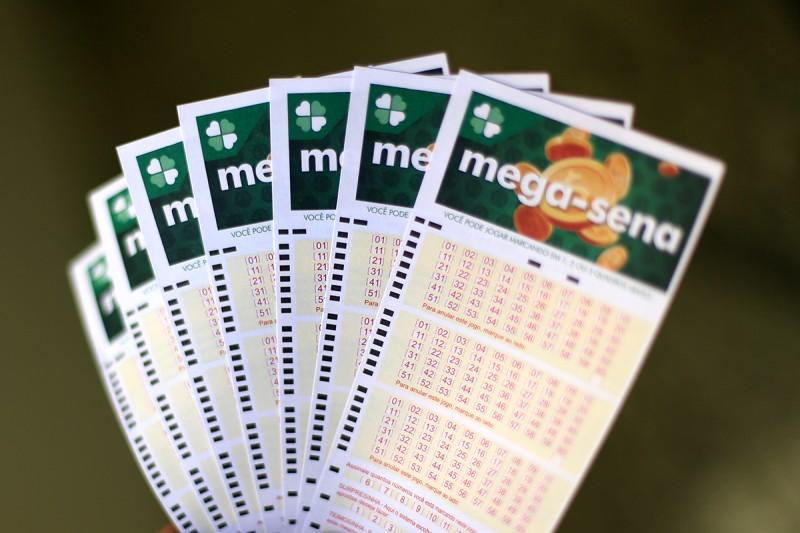 Mega-Sena sorteia prêmio de R$ 43 milhões neste sábado