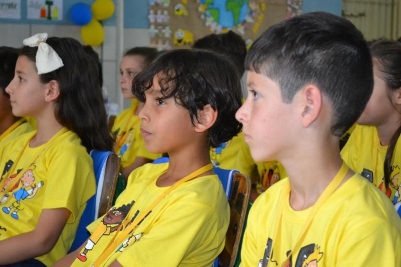 Turminha do Futuro encerra viagens rumo ao mundo do saber em três escolas