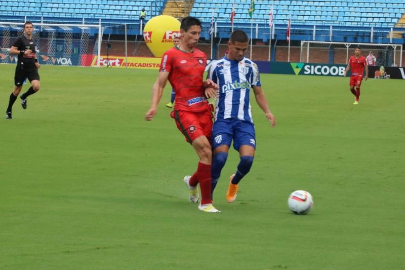 Emerson Cris explica bom momento do Próspera no Catarinense: 'Mudamos a atitude'
