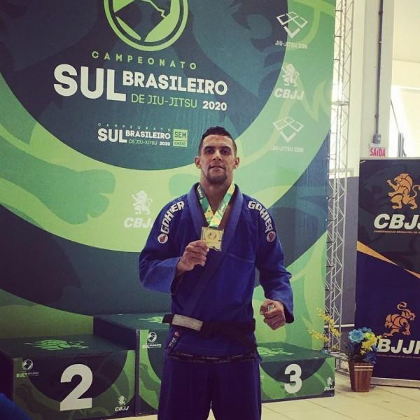 Lutador de Criciúma conquista Campeonato Sul-Brasileiro de Jiu-jitsu