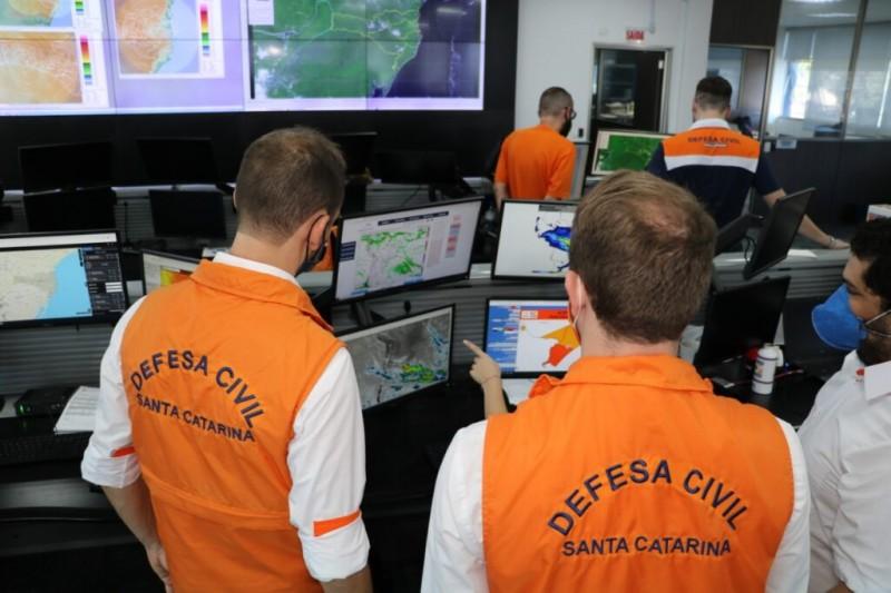 Defesa Civil de Santa Catarina confirma ocorrência de tornado no Médio Vale do Itajaí