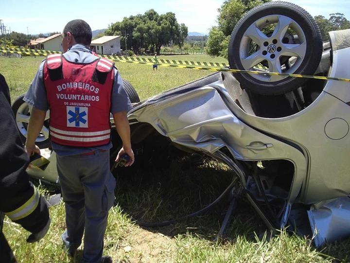 Policial morre em grave acidente de trânsito, em Jaguaruna