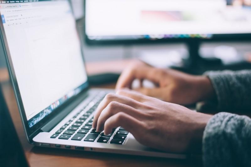 Entenda a diferença entre tradução certificada e juramentada