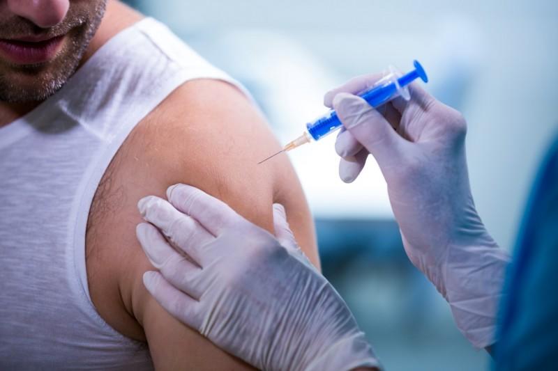Vacinação contra febre amarela será ampliada nesta quinta-feira  