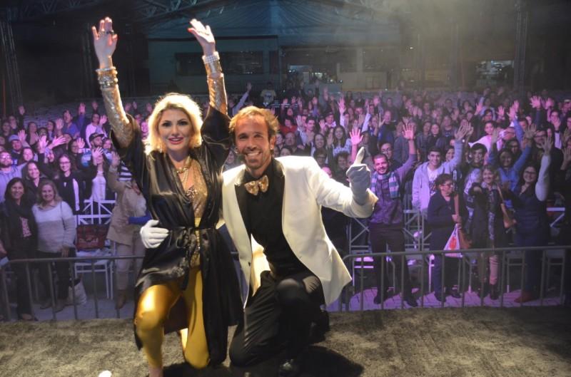 Sincericídio, de Antonia Fontenelle, faz sucesso no Farol Shopping