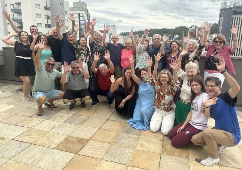 Condomínio Estoril em Festa